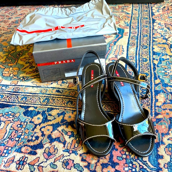 Patent Prada wedges with white stitching, size 9.5 - Picture 1 of 4